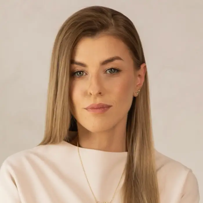 Lek. dent. Anna Kielak — stomatologia estetyczna w gabinecie Dentina